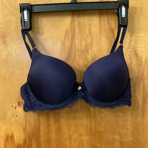 NWOT Navy Blue Versace Lace Bra Style 19-69